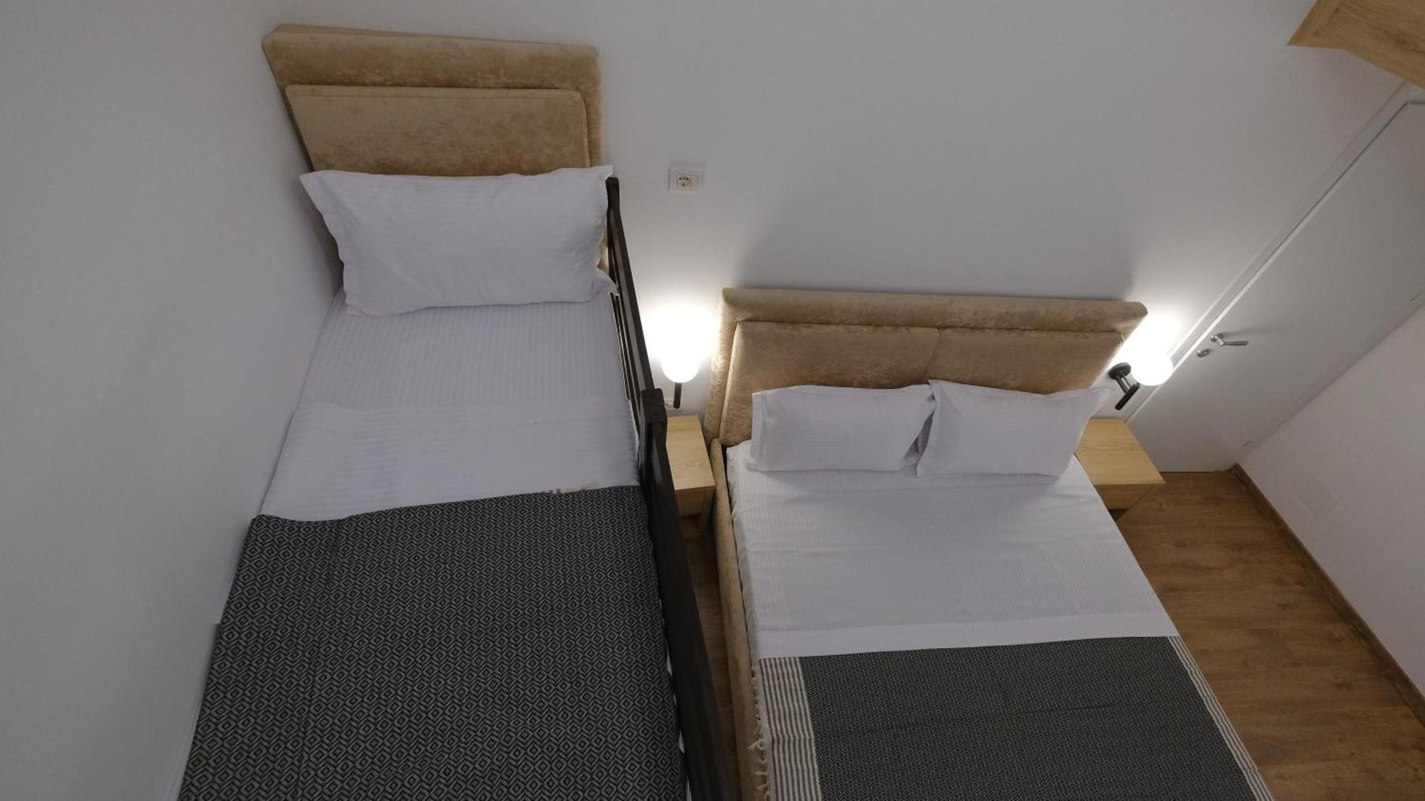 Salillari Guest House Berat Buitenkant foto