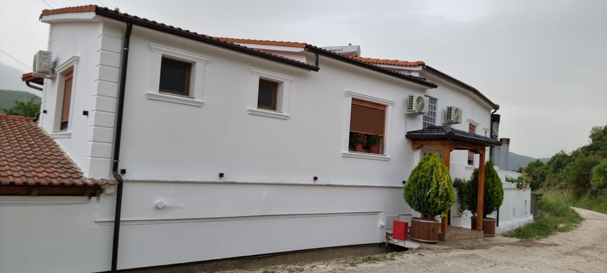 Salillari Guest House Berat Buitenkant foto