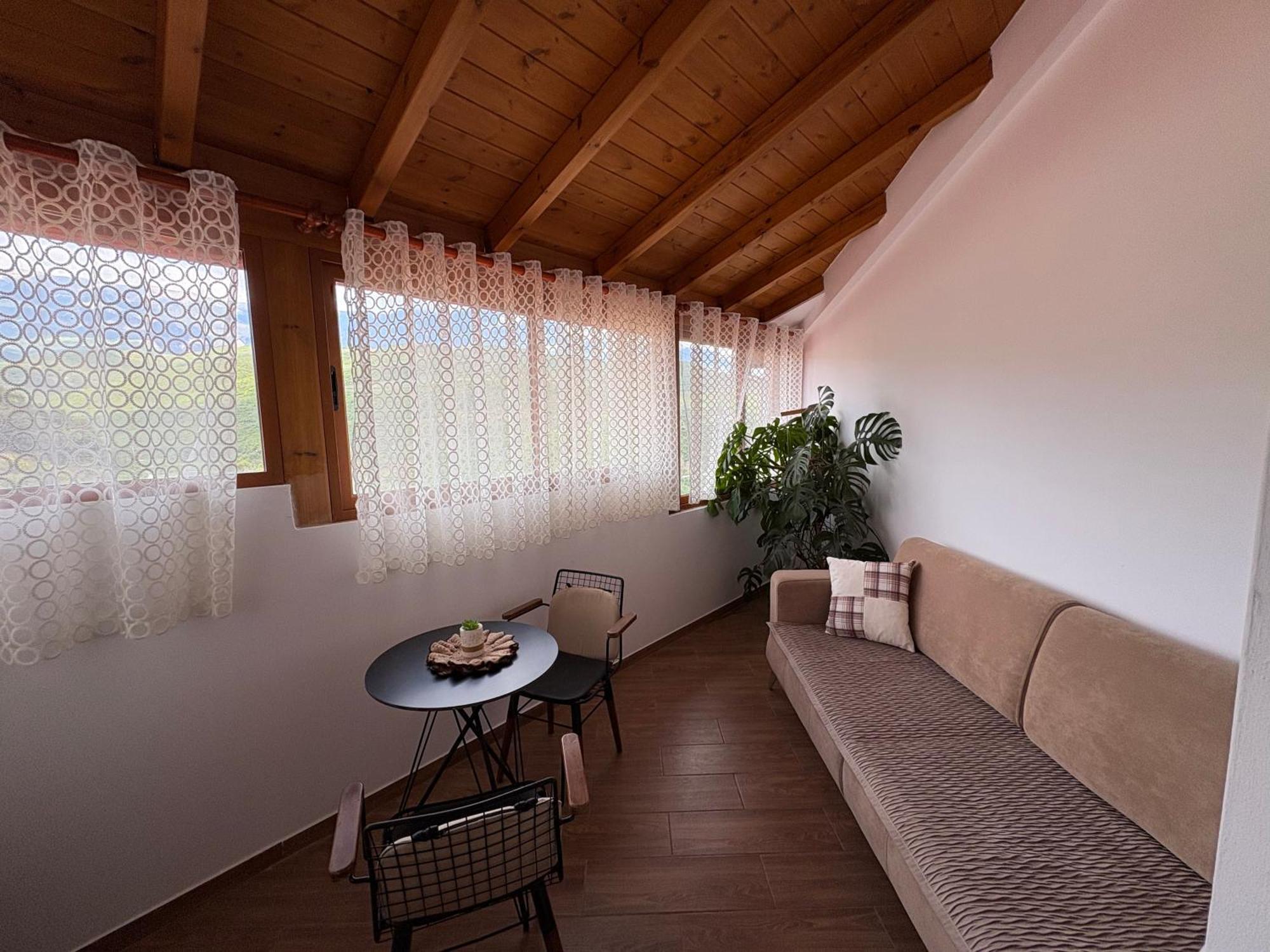 Salillari Guest House Berat Buitenkant foto