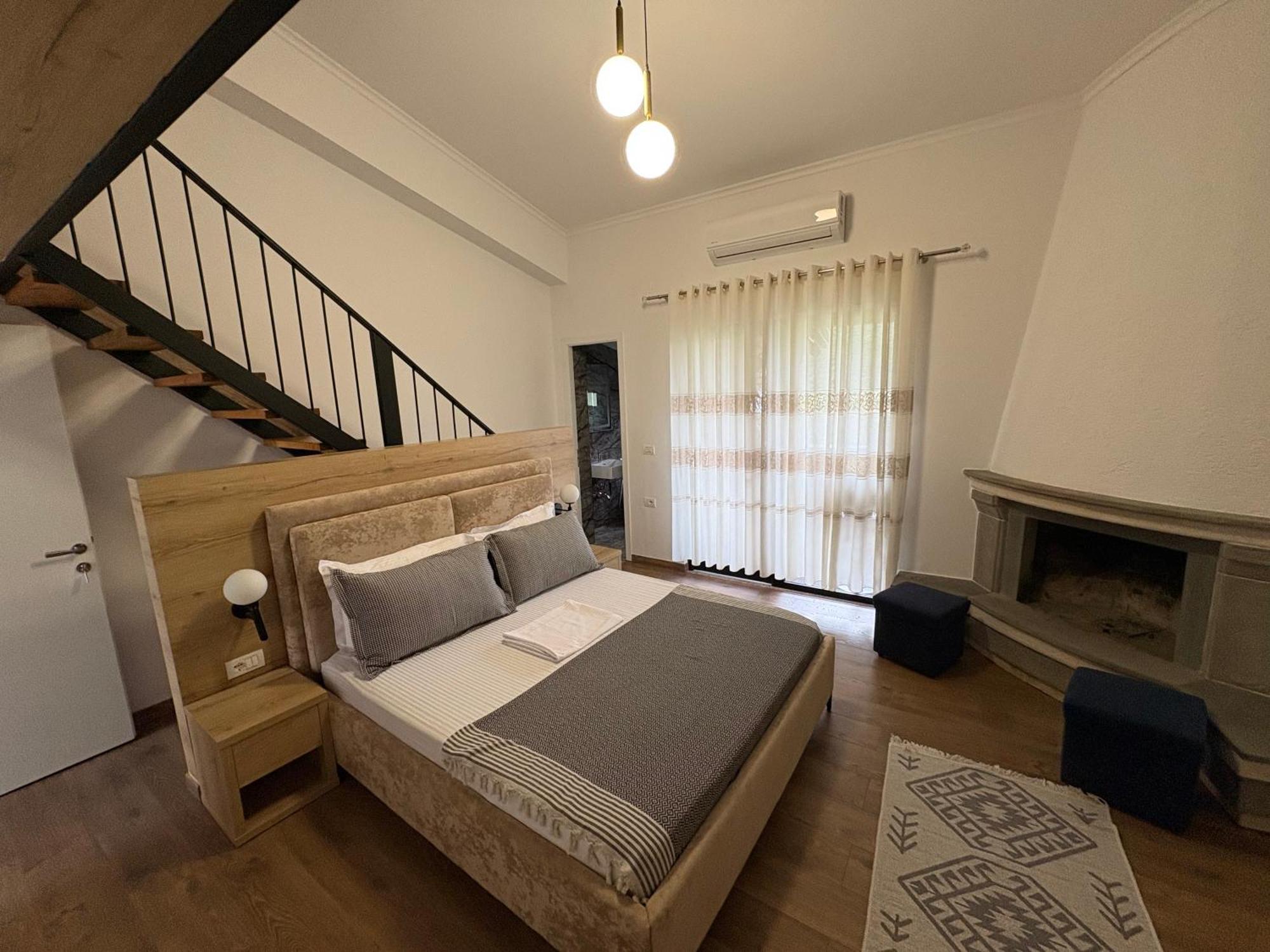 Salillari Guest House Berat Buitenkant foto